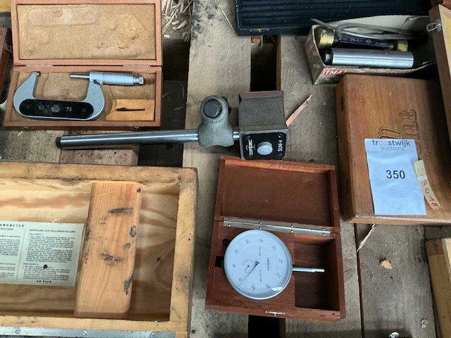 Partij meetgereedschappen - afbeelding 9 van  13