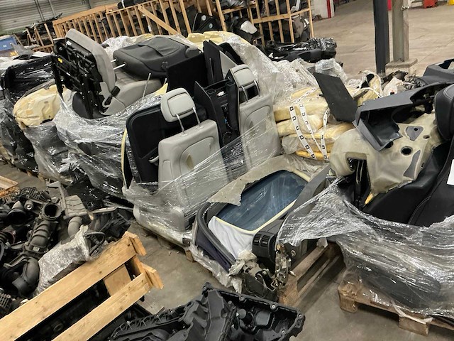 Partij mercedes-benz auto interieur-onderdelen - afbeelding 2 van  8