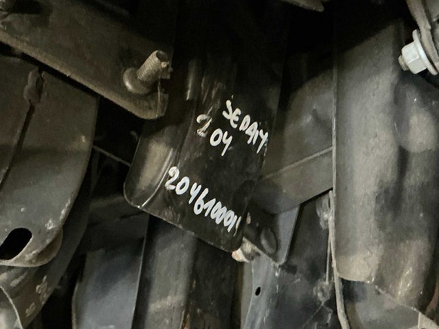 Partij mercedes-benz auto-onderdelen - afbeelding 2 van  3