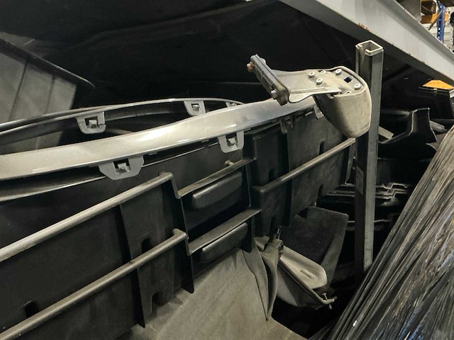 Partij mercedes-benz auto-onderdelen - afbeelding 1 van  5