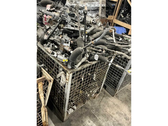 Partij mercedes-benz auto-onderdelen - afbeelding 2 van  7