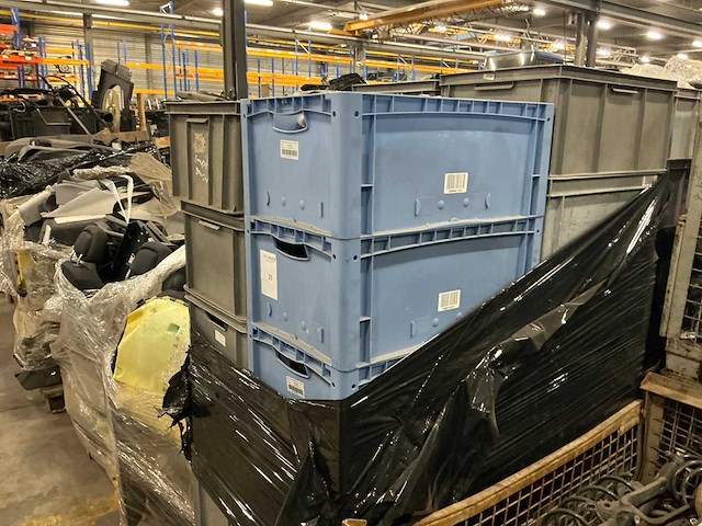 Partij mercedes-benz auto-onderdelen - afbeelding 1 van  4