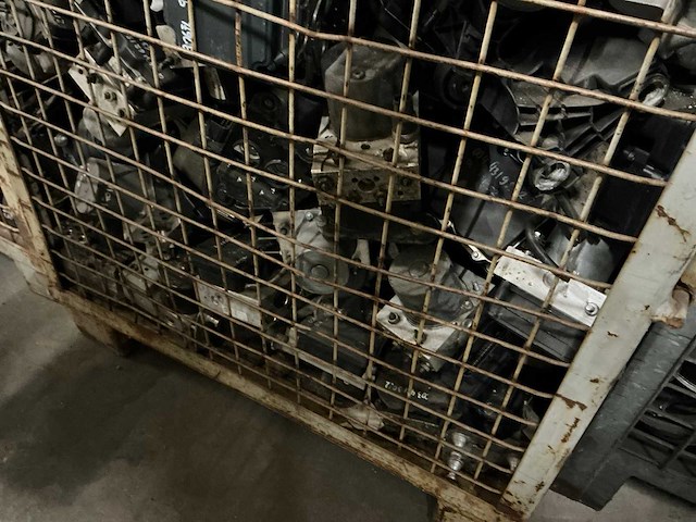 Partij mercedes-benz auto-onderdelen - afbeelding 4 van  5