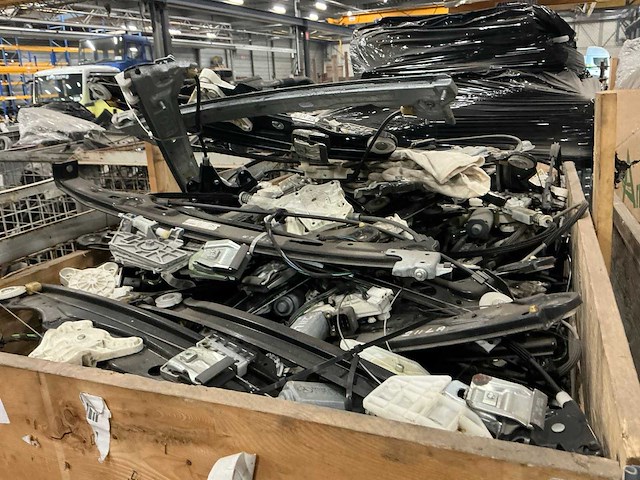 Partij mercedes-benz auto-onderdelen - afbeelding 5 van  5