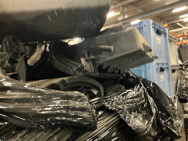 Partij mercedes-benz auto-onderdelen - afbeelding 4 van  8