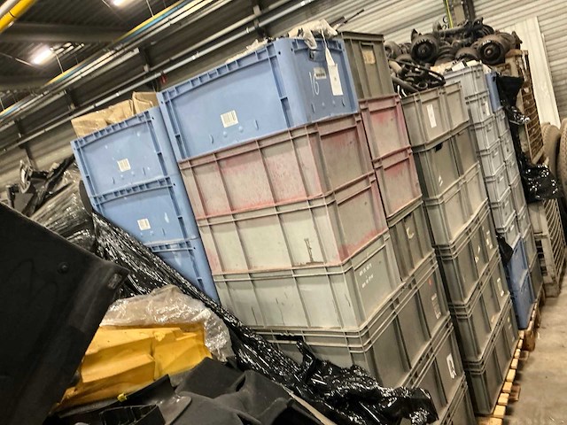 Partij mercedes-benz auto-onderdelen - afbeelding 1 van  4