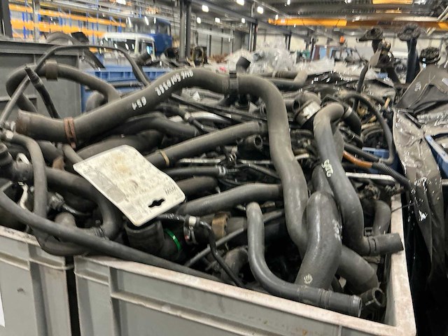 Partij mercedes-benz auto-onderdelen - afbeelding 3 van  3