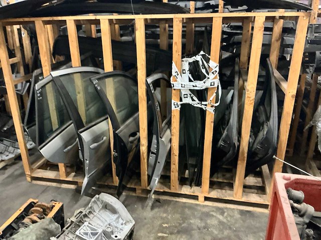 Partij mercedes-benz auto-onderdelen - afbeelding 12 van  12