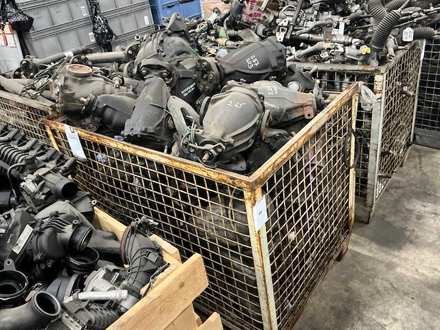 Partij mercedes-benz auto-onderdelen - afbeelding 3 van  6