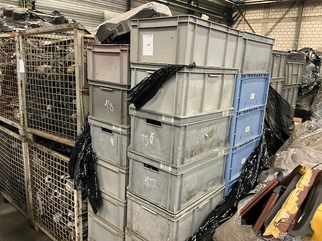 Partij mercedes-benz auto-onderdelen - afbeelding 1 van  5