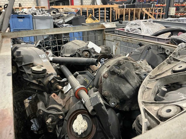 Partij mercedes-benz auto-onderdelen - afbeelding 3 van  7