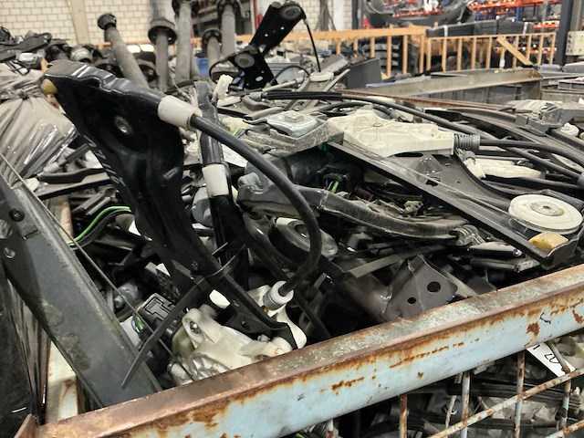 Partij mercedes-benz auto-onderdelen - afbeelding 4 van  8