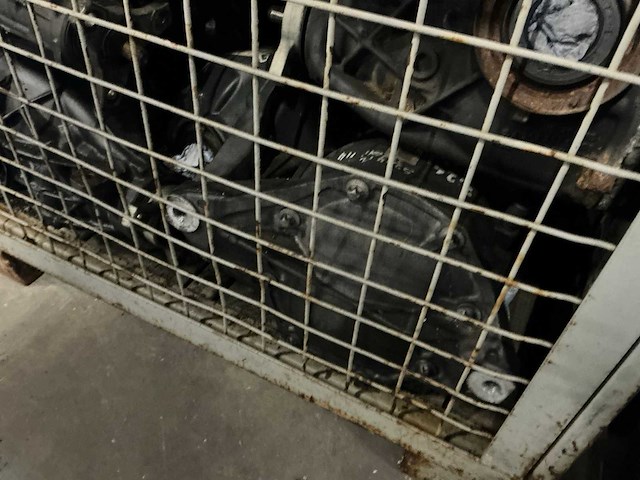 Partij mercedes-benz auto-onderdelen - afbeelding 7 van  9