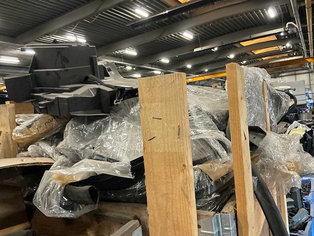 Partij mercedes-benz auto-onderdelen - afbeelding 3 van  7