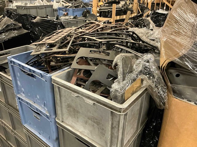 Partij mercedes-benz auto-onderdelen - afbeelding 5 van  7