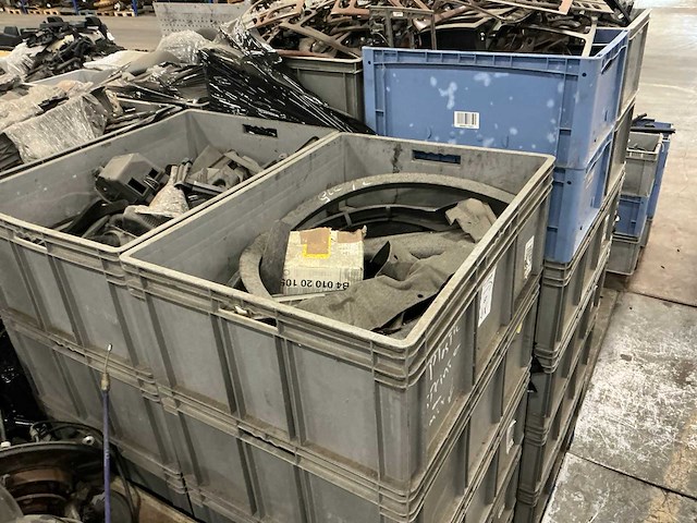 Partij mercedes-benz auto-onderdelen - afbeelding 6 van  7