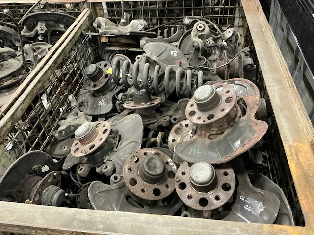 Partij mercedes-benz auto-onderdelen - afbeelding 6 van  7