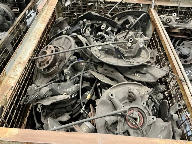 Partij mercedes-benz auto-onderdelen - afbeelding 7 van  7