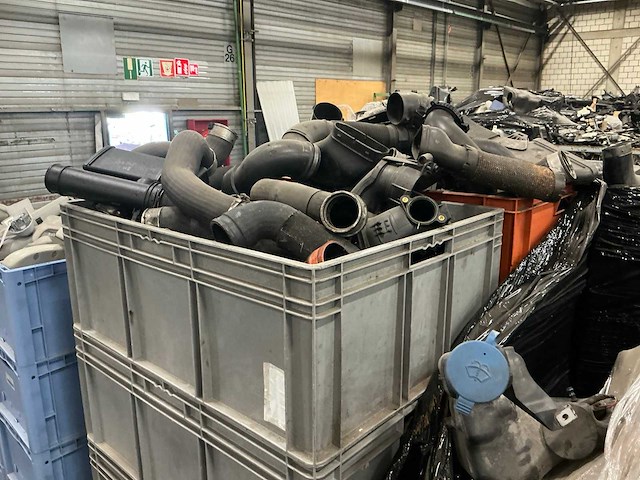 Partij mercedes-benz auto-onderdelen - afbeelding 3 van  4