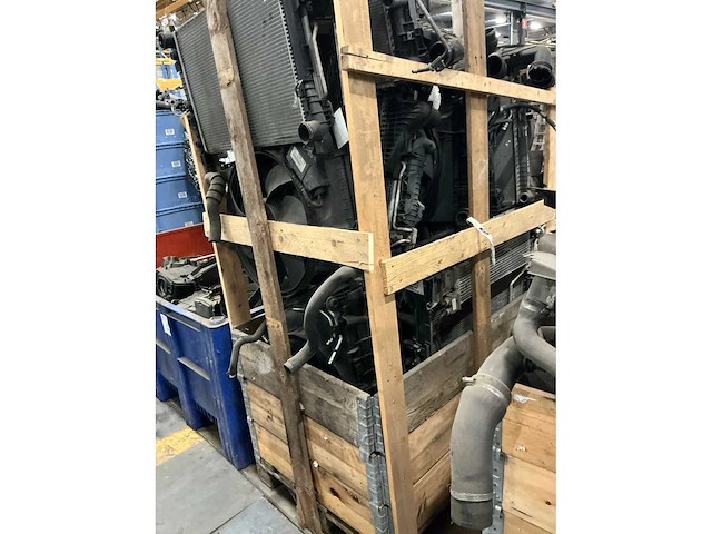 Partij mercedes-benz auto-onderdelen - afbeelding 3 van  13