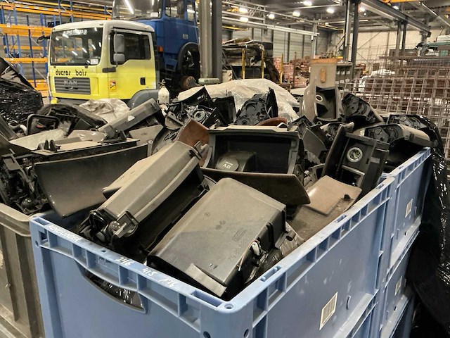 Partij mercedes-benz auto-onderdelen - afbeelding 4 van  14