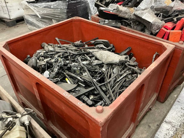 Partij mercedes-benz auto-onderdelen - afbeelding 8 van  14