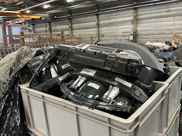 Partij mercedes-benz auto-onderdelen - afbeelding 11 van  14