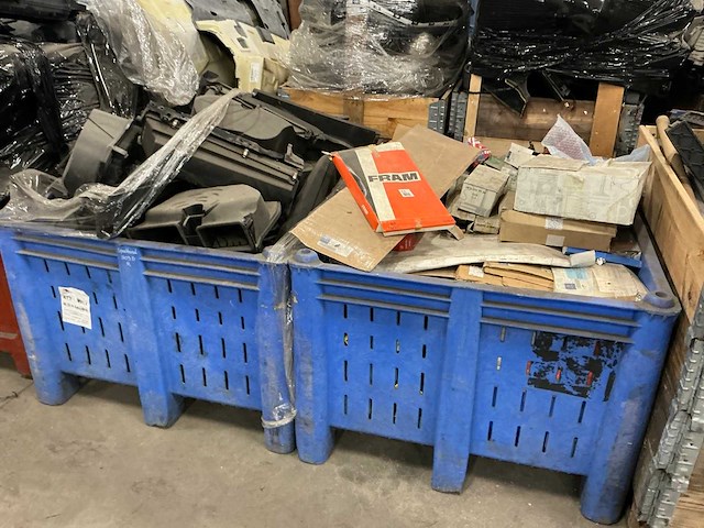 Partij mercedes-benz auto-onderdelen - afbeelding 10 van  10