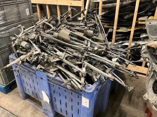 Partij mercedes-benz auto-onderdelen - afbeelding 3 van  7