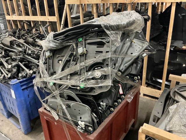 Partij mercedes-benz auto-onderdelen - afbeelding 4 van  7