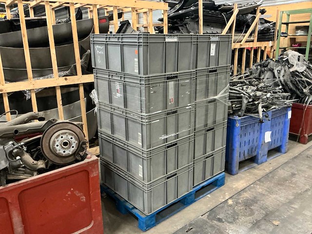 Partij mercedes-benz auto-onderdelen - afbeelding 2 van  7