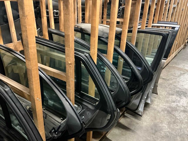 Partij mercedes-benz autodeuren - afbeelding 3 van  4