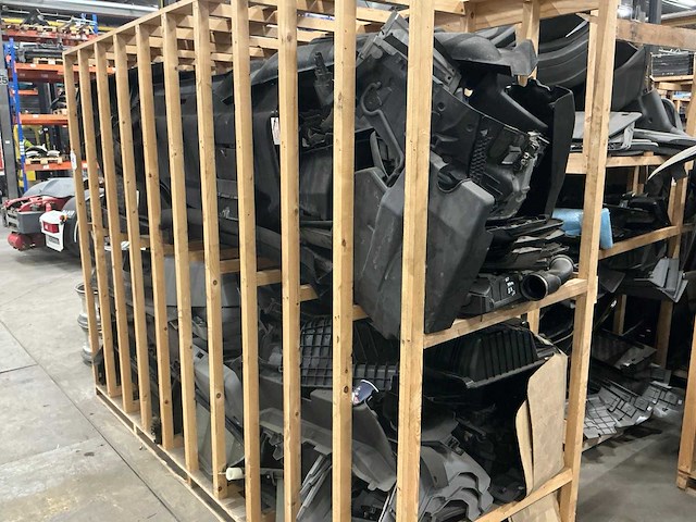 Partij mercedes-benz binnenbekleding - afbeelding 3 van  3