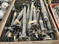 Partij mercedes-benz cardanassen - afbeelding 2 van  3