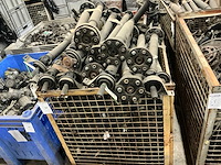 Partij mercedes-benz cardanassen - afbeelding 1 van  4