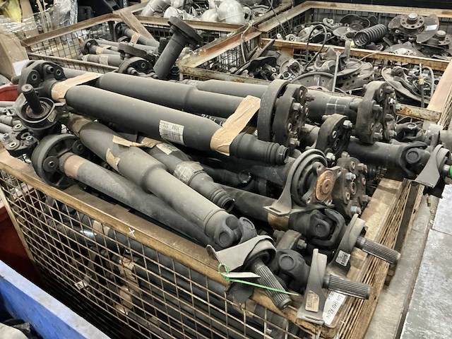 Partij mercedes-benz cardanassen - afbeelding 4 van  4