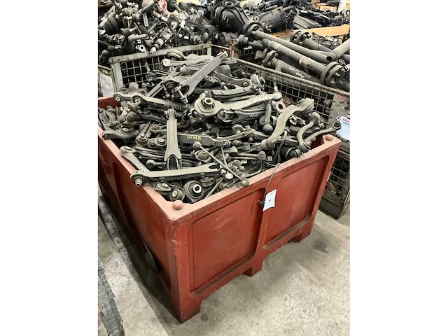 Partij mercedes-benz onderdelen - afbeelding 2 van  5