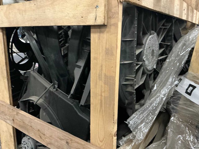 Partij mercedes-benz onderdelen - afbeelding 7 van  7