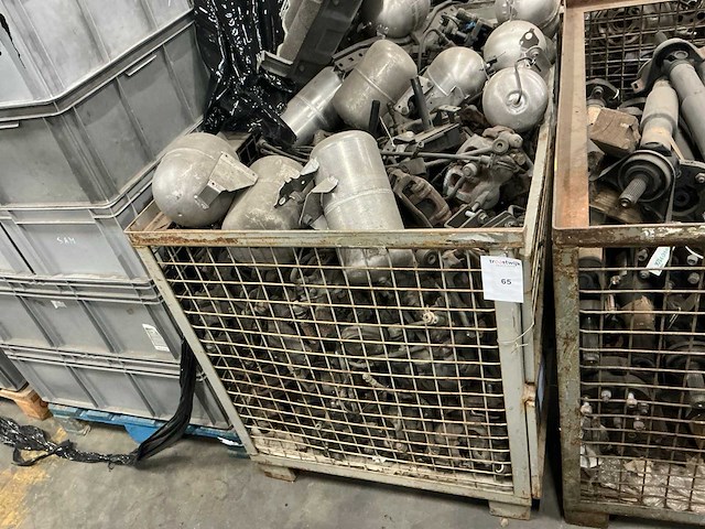 Partij mercedes-benz onderdelen - afbeelding 1 van  3