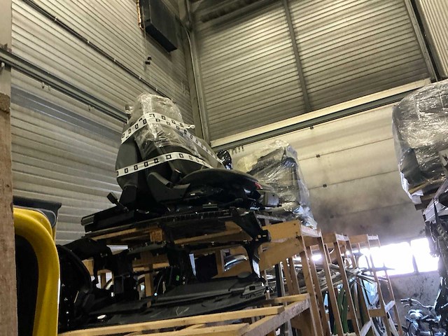 Partij mercedes-benz onderdelen - afbeelding 4 van  11