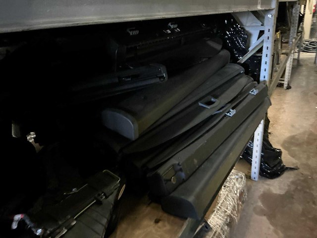 Partij mercedes-benz onderdelen - afbeelding 2 van  17