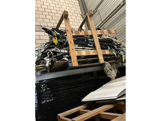 Partij mercedes-benz onderdelen - afbeelding 6 van  7