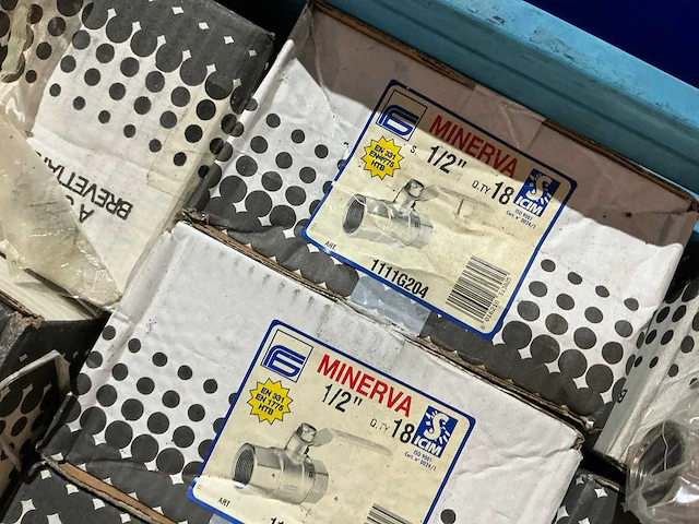 Partij messing afsluiters - afbeelding 5 van  9