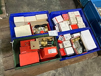 Partij messing cv-installatie materiaal