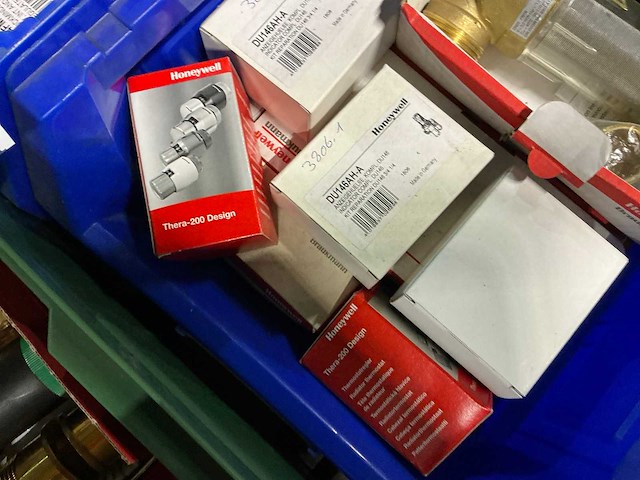 Partij messing cv-installatie materiaal - afbeelding 8 van  13