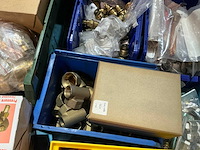 Partij messing cv-installatie materiaal - afbeelding 3 van  15