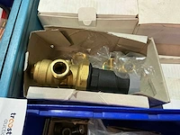Partij messing cv-installatie materiaal - afbeelding 13 van  15