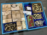 Partij messing fittingmateriaal