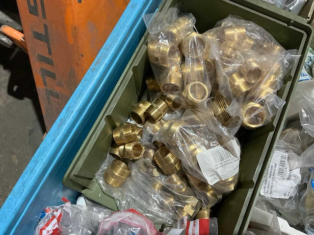Partij messing fittingmateriaal - afbeelding 7 van  12