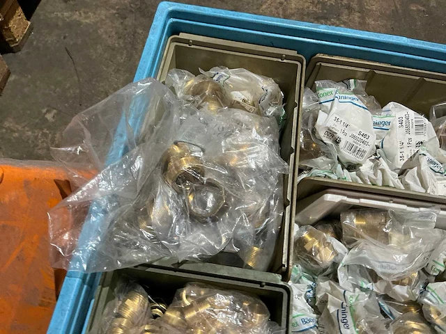Partij messing fittingmateriaal - afbeelding 8 van  12